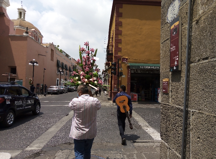 Video desde Puebla: Gran movilidad en el Centro Histórico