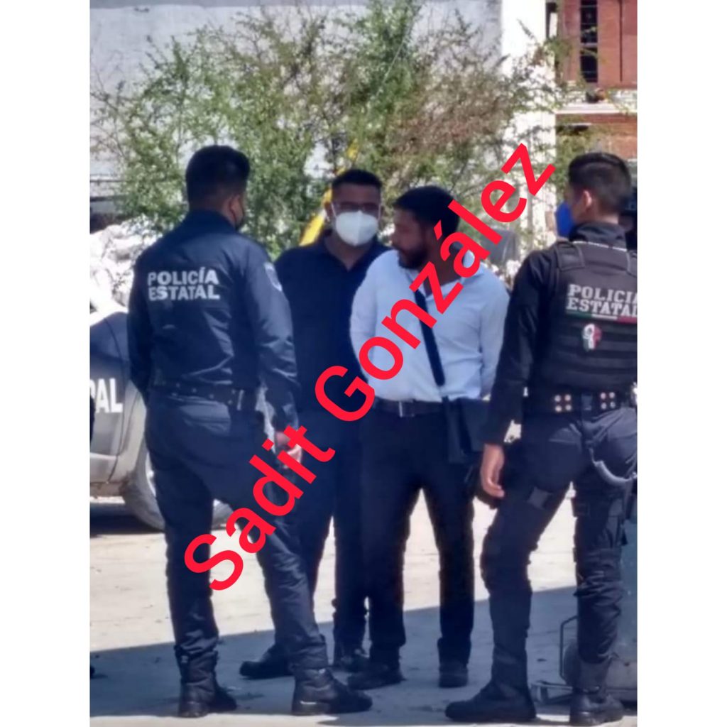 Detienen a presuntos ladrones en Santa Catarina.