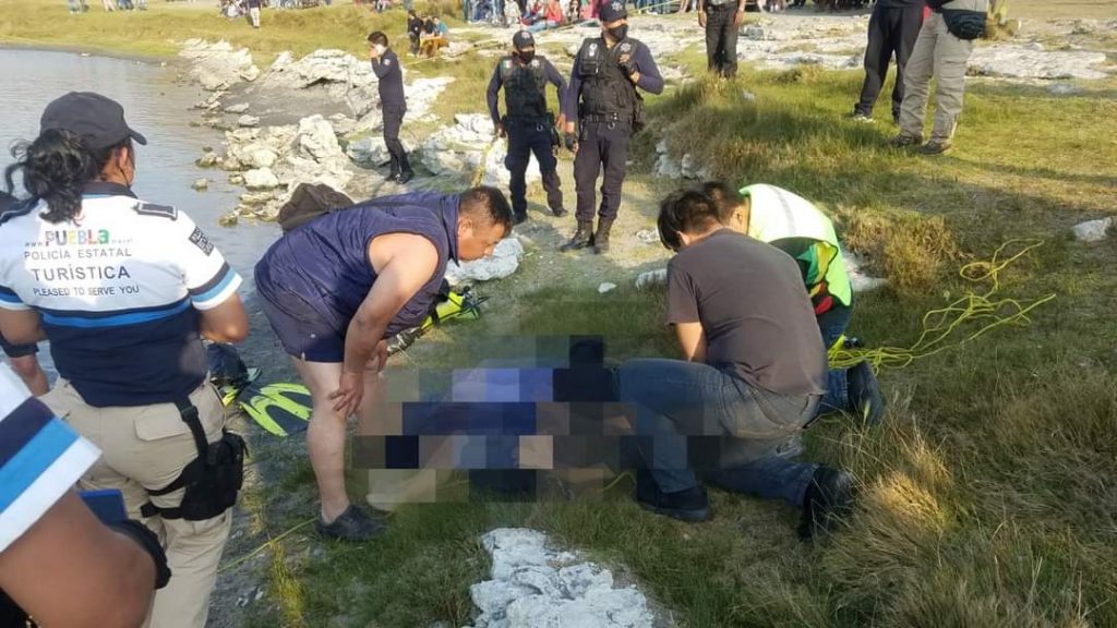 Mueren padre e hijo en la laguna de Alchichica en Tepeyahualco