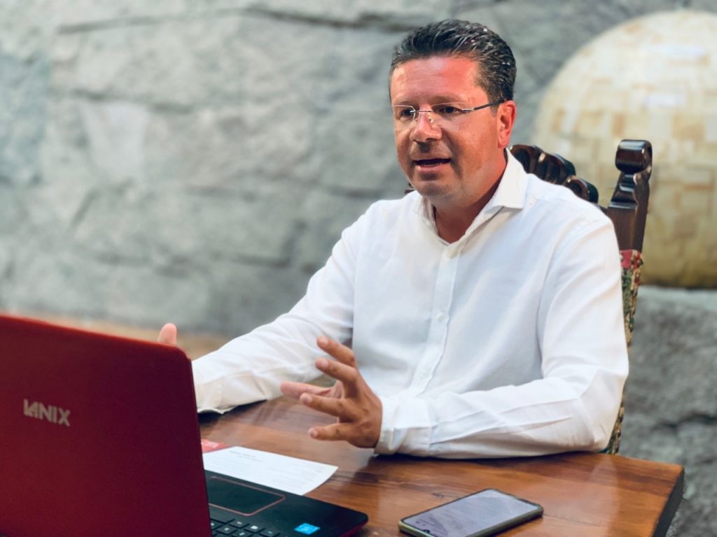 Fortalecer la seguridad y acabar con la corrupción policíaca, propuso Julio Lorenzini en San Pedro Cholula