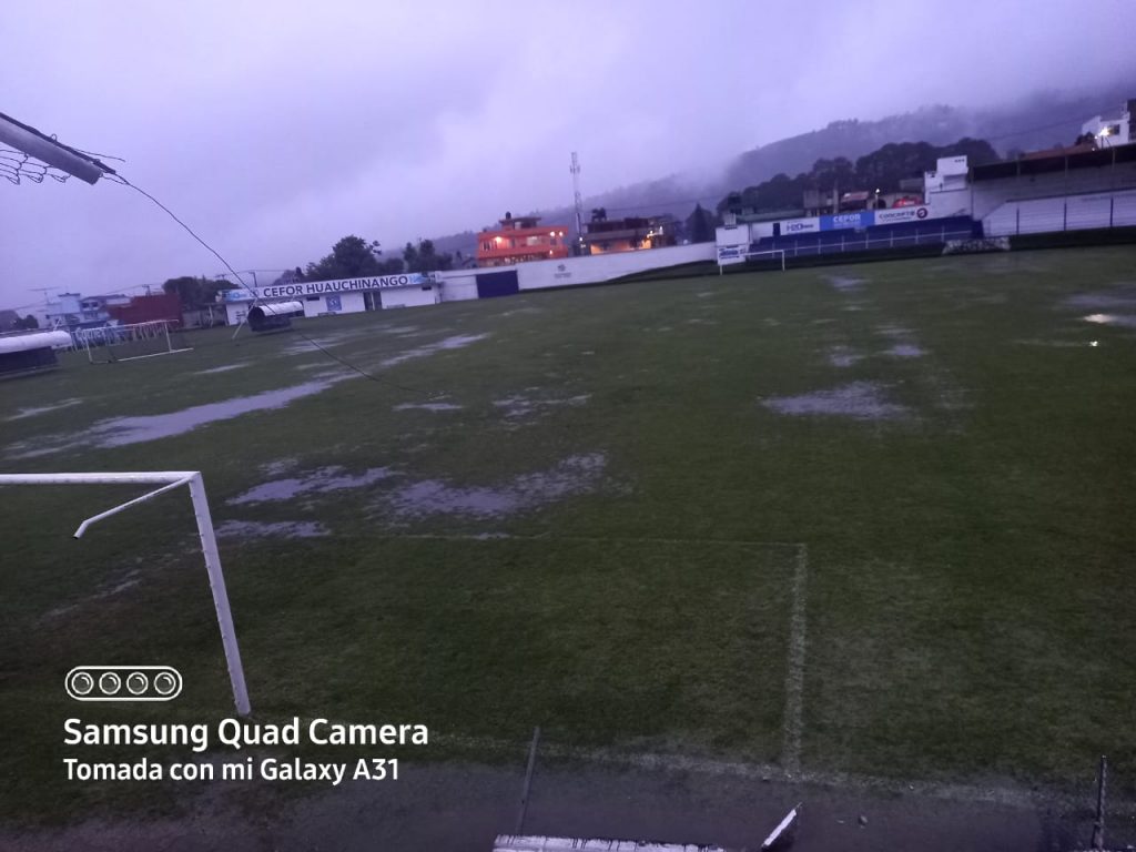 Desde Huauchinango: Reportan diversas afectaciones por las lluvias de este miércoles