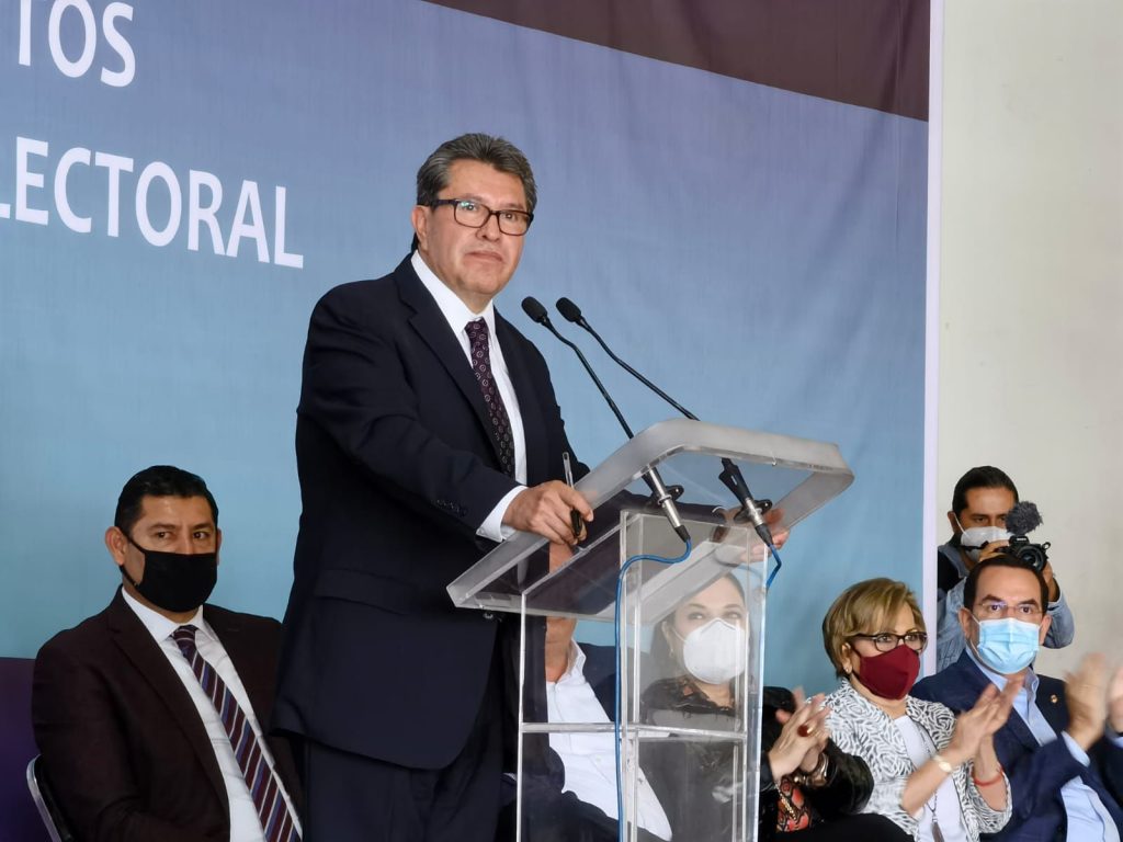 Senador Ricardo Monreal presenta en Tlaxcala su más reciente libro ¨Nulidades y Procedimientos Sancionadores en Materia Electoral¨