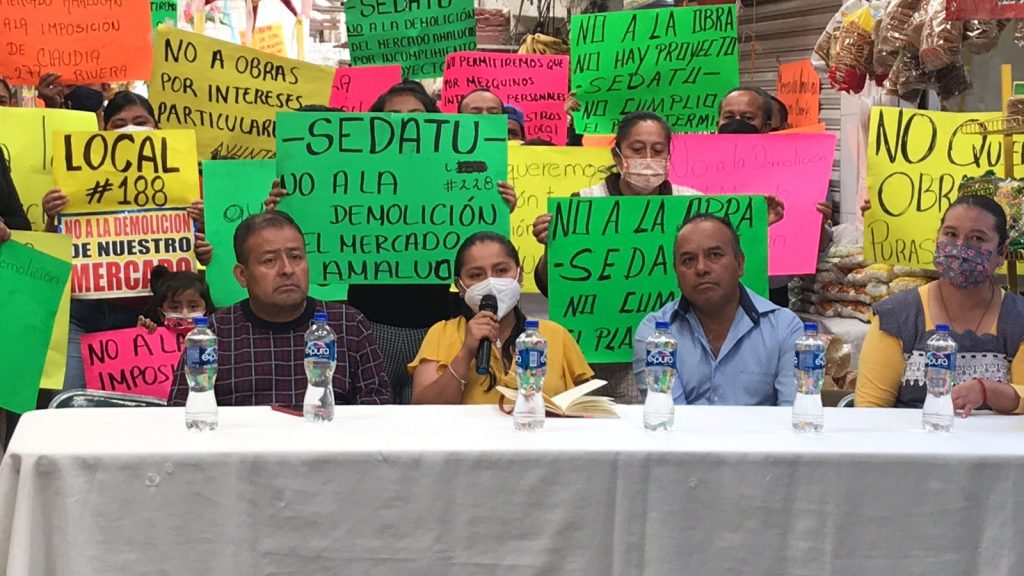 Locatarios de Amalucan rechazan nuevamente obra del mercado