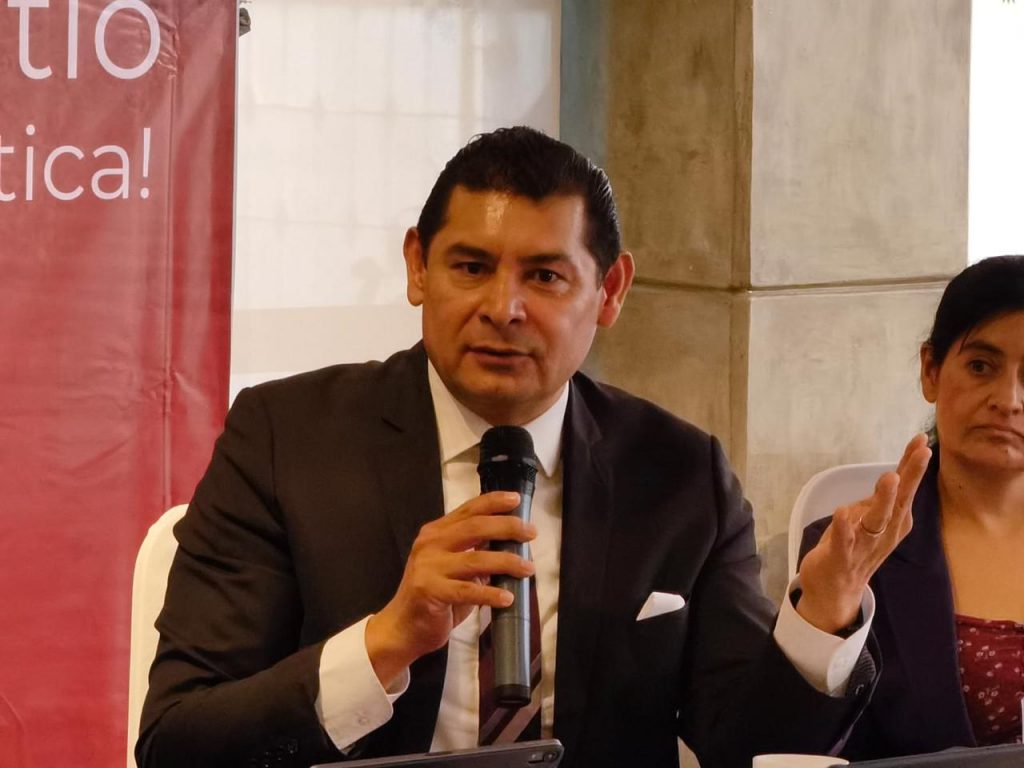 Senador Armenta propone la creación del Instituto Nacional del Litio