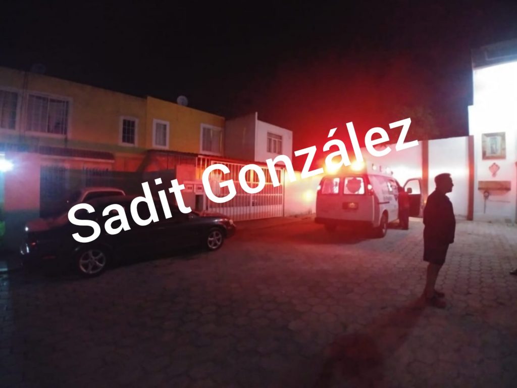 Apuñalan a mujer en robo a casa habitación en San Francisco Totimehuacán