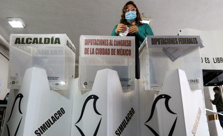 Expertos alertan de la brecha digital de funcionarios públicos en México