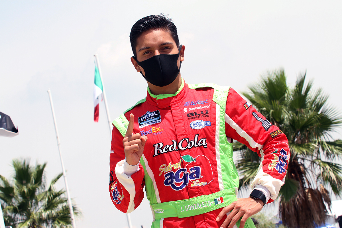 Juan Manuel González asciende a categoría estelar de NASCAR México