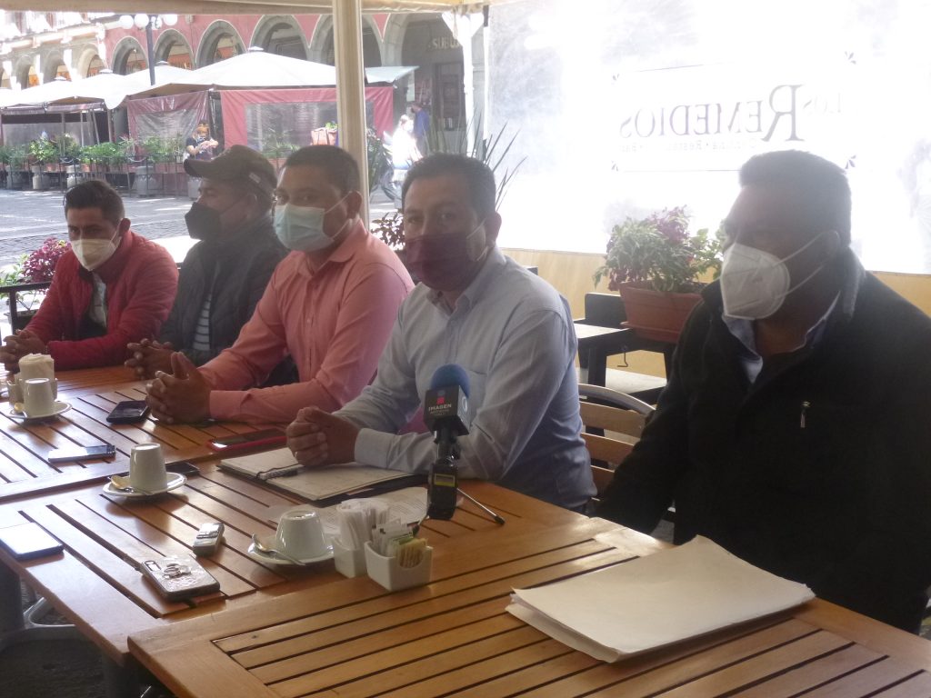 Comerciantes de Acatzingo piden un espacio digno donde vender