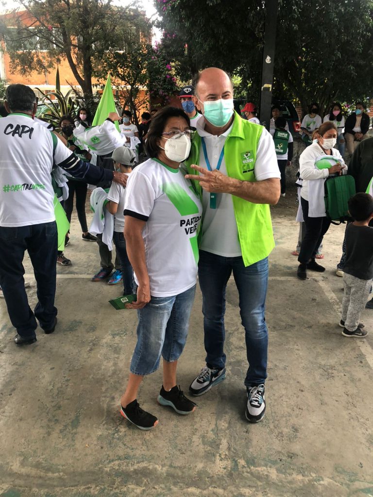 El trabajo en equipo da mejores resultados; Capi Ruiz Esparza