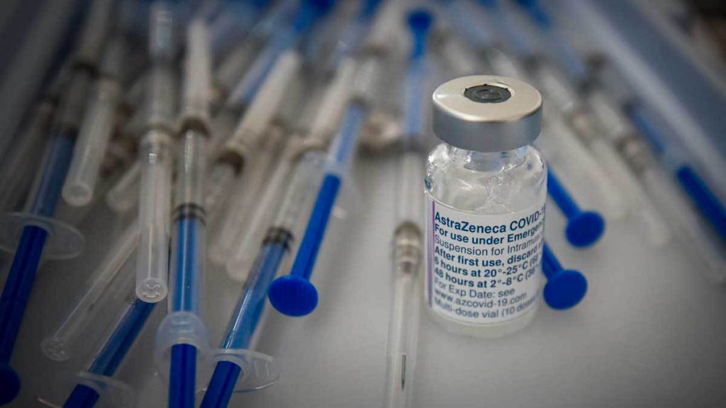 Primer lote de AstraZeneca envasado en México será de un millón de dosis; se prevé que sea liberado la próxima semana: Ebrard