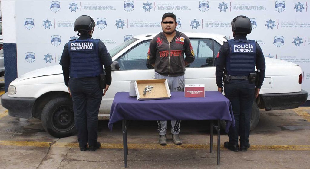 Capturado por vender ilegalmente armas de fuego