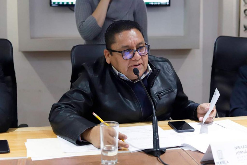 Reprueba Nibardo Hernández deficiencias para aplicar la vacuna anticovid en la mixteca
