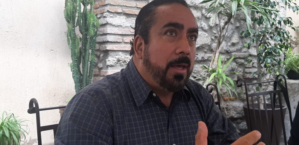 Ni se apunta ni se descarta Rafael Micalco para la dirigencia estatal del PAN