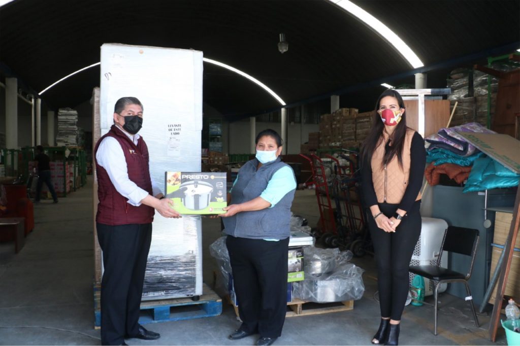 Reequipa SEDIF 22 centros alimentarios en comunidades de alta marginación