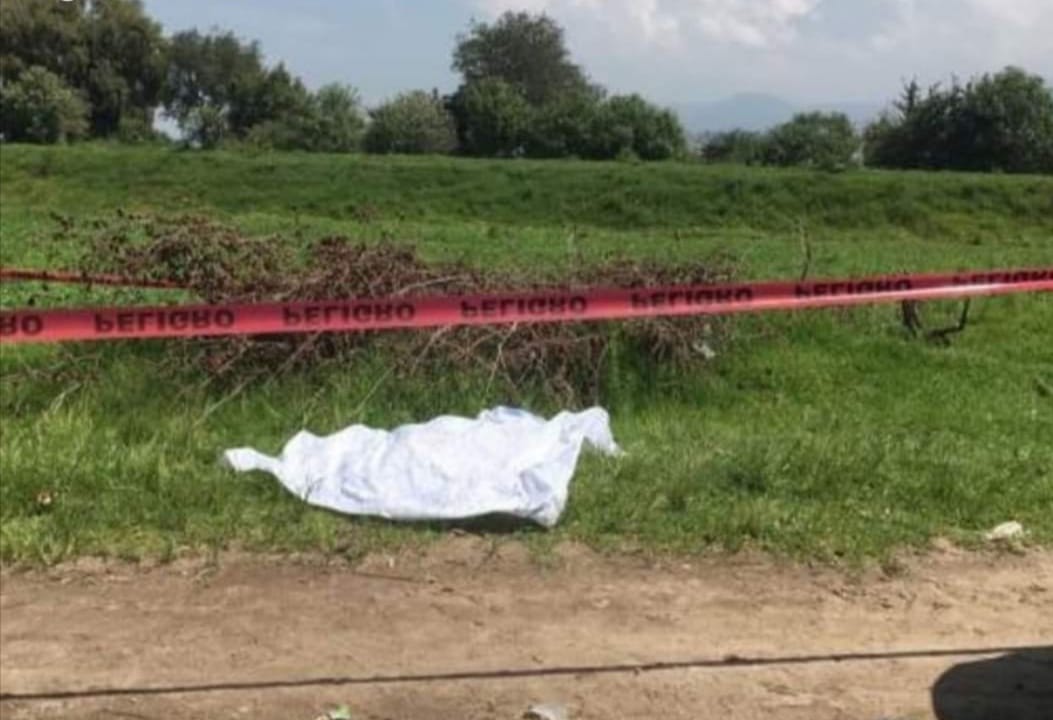 De 3 plomazos asesinan a un joven en Metepec, Atlixco