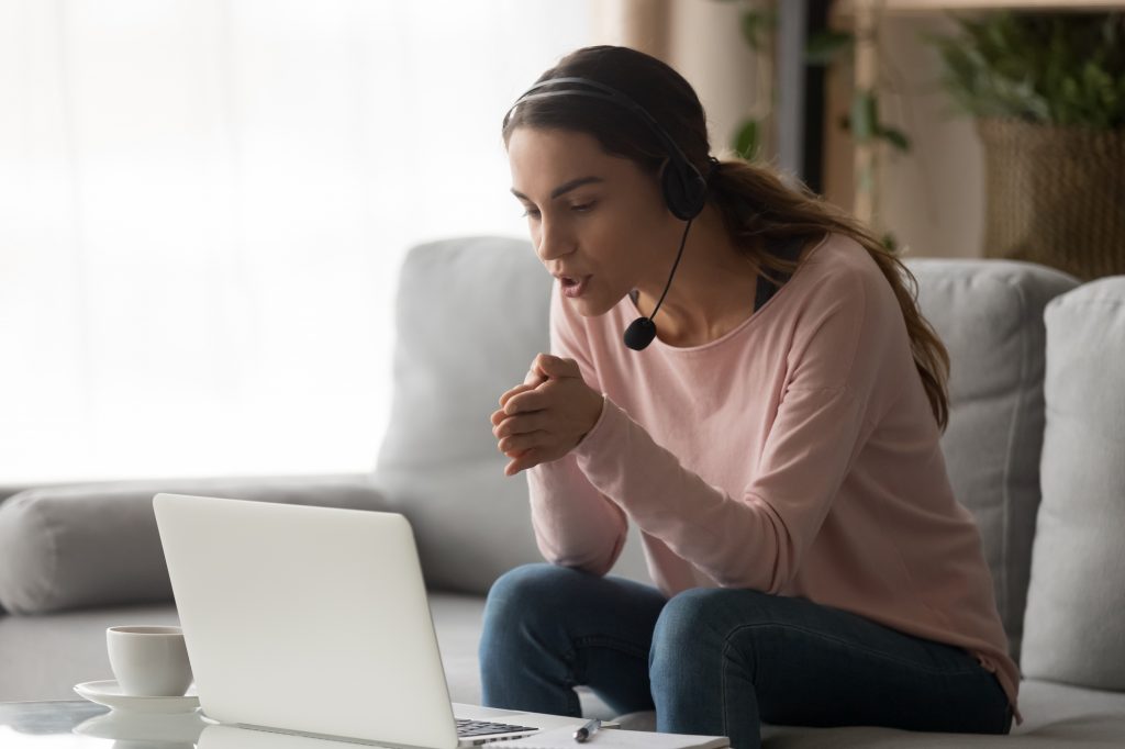 ¿Maestro en la era Covid? Sigue estos consejos para controlar la ansiedad y aliviar los dolores de cabeza
