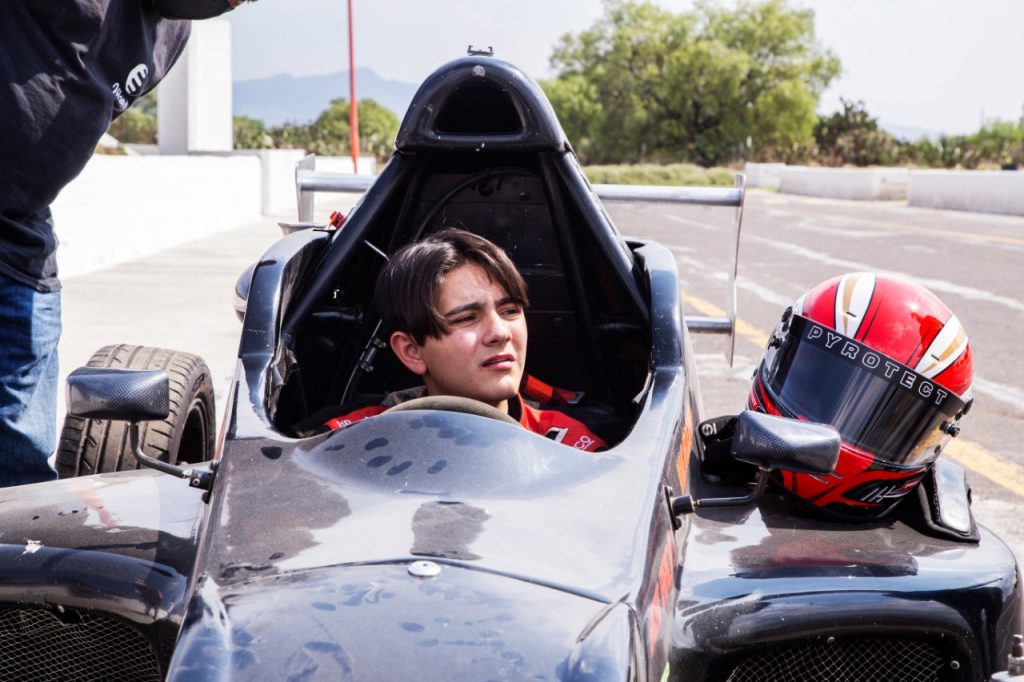 Edy de la Rosa, listo para debutar en la F5