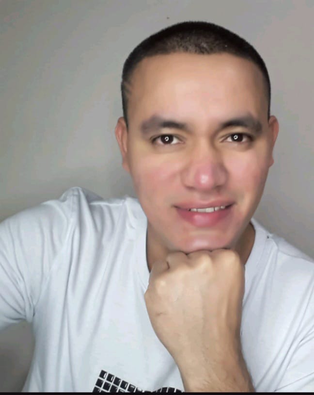 Entrevista al escritor nicaragüense Carlos Jarquín