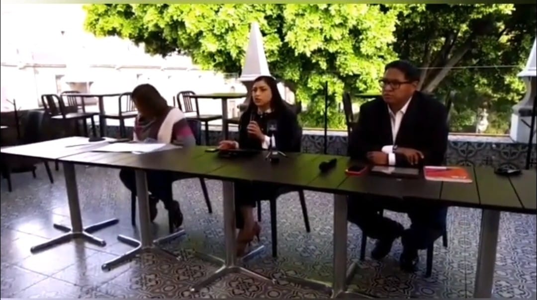 Video desde Puebla: Claudia Rivera denunció anomalías y fallas del IEEP