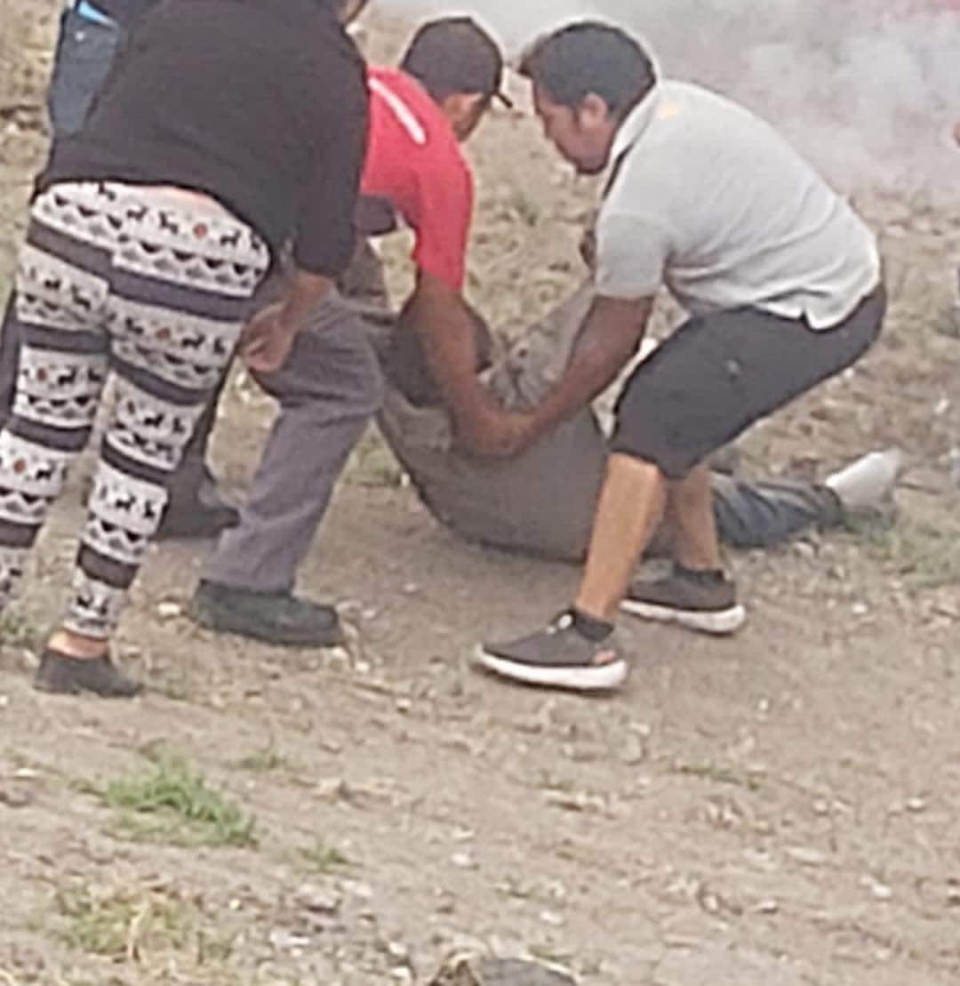 Un muerto y dos lesionados graves dejó volcadura en Miahuatlán
