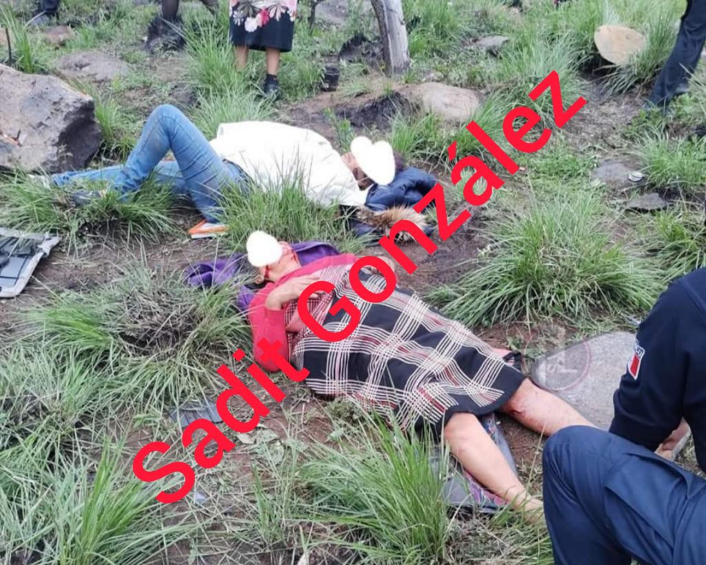 5 lesionados deja aparatosa volcadura en la Tlaxco – Chignahuapan