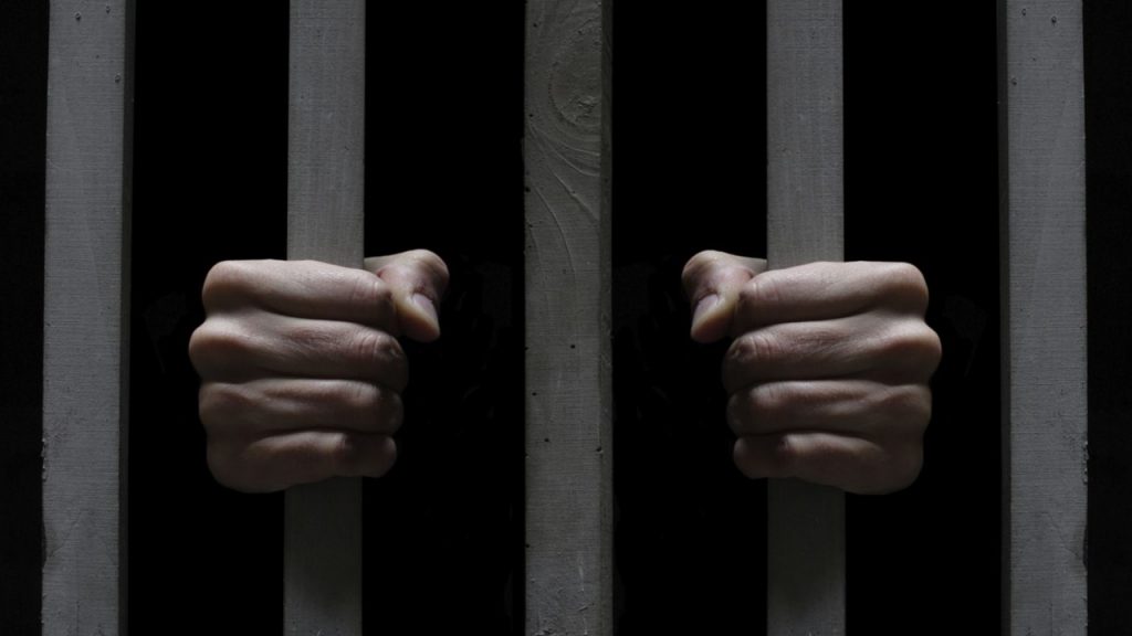 Sentenciado por robo de tractor y daño a patrulla de Huejotzingo