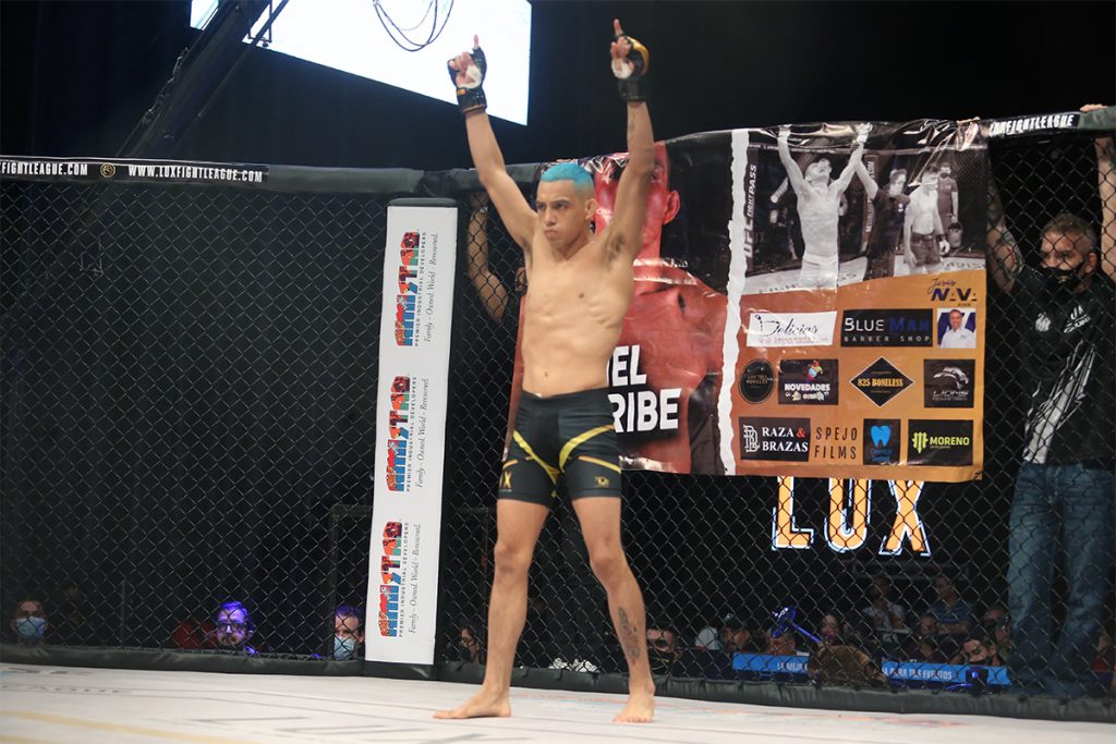 Gana Uriel Uribe por decisión unánime a Alexis Ramírez en LUX 014