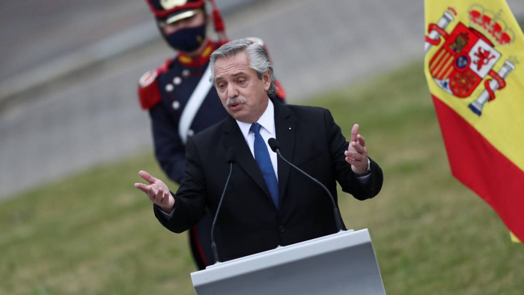 “Los mexicanos salieron de los indios, pero nosotros, los argentinos, llegamos en barcos de Europa”: Alberto Fernández