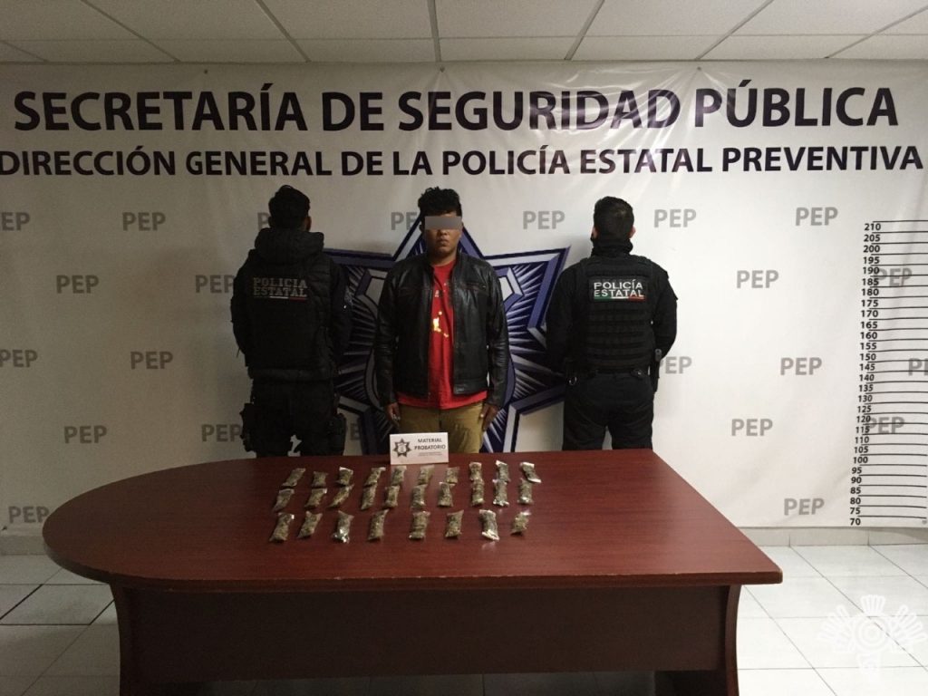 Lo detienen por vender droga en plaza San Pedro