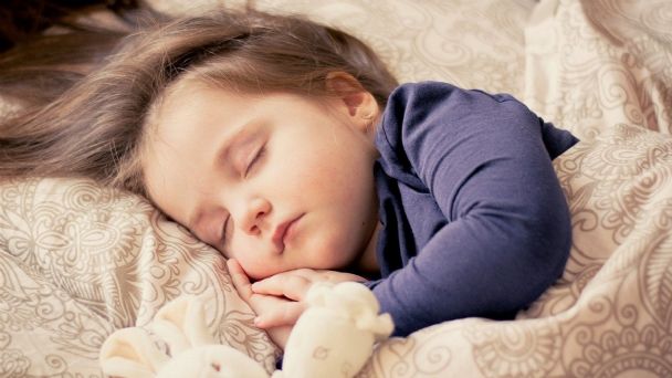 ¿Los niños pueden tomar decisiones a la hora de dormir?