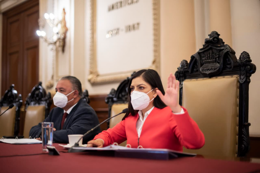 Aprueba Cabildo comisión de transición y ampliación presupuestal