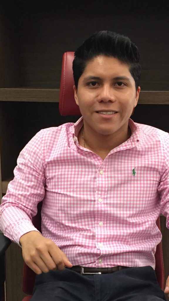 Defenderemos el artículo 11 constitucional, se alistan amparos