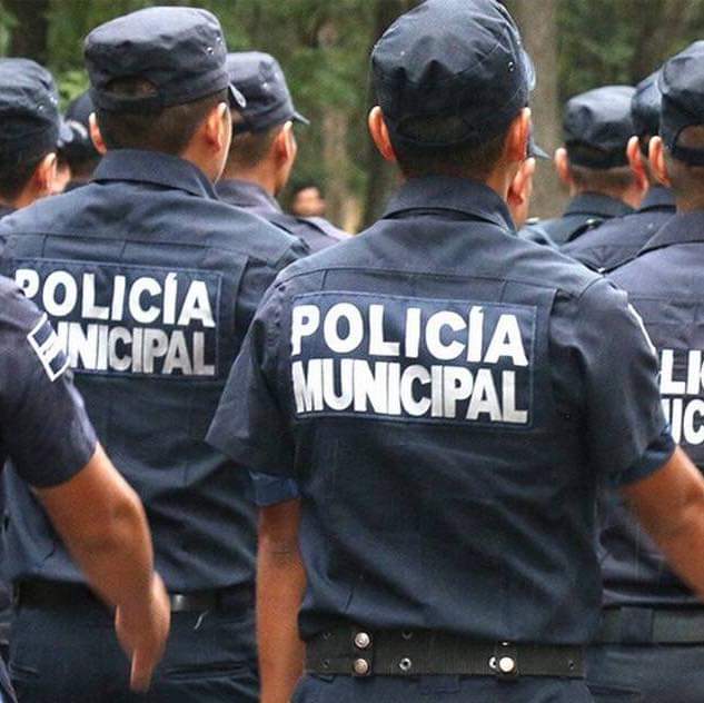 Ejecutan órdenes de aprehensión contra cinco policías de Chignahuapan