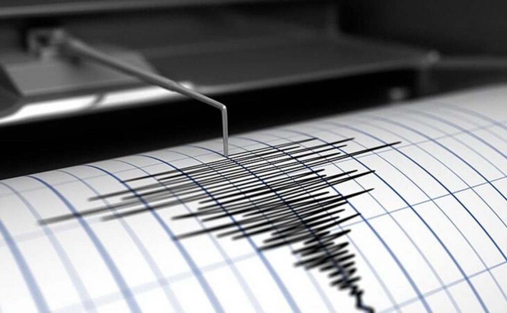 Se registra sismo de magnitud 8.2 frente a las costas de Alaska