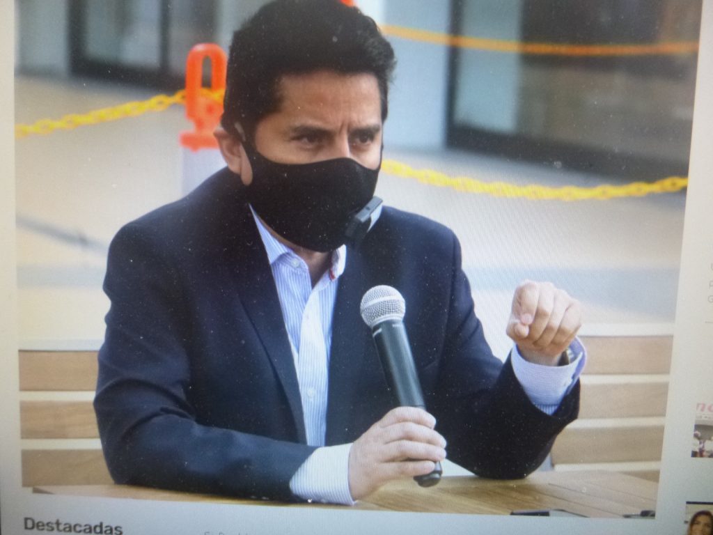 No debe haber pleitos entre empresarios y gobierno, pidió el representante de la red de franquicias