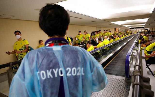 El primer caso de Covid-19 en la villa olímpica de Tokio eleva la presión sobre el COI