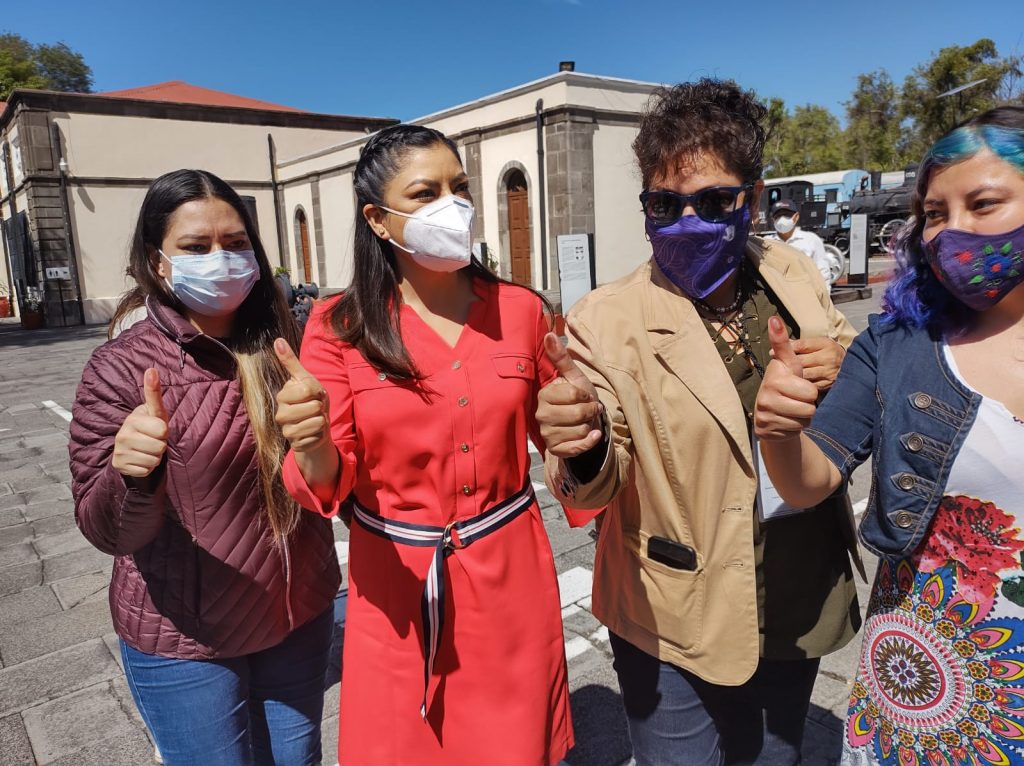 Video desde Puebla: Consulta Popular es abonar a la democracia, indicó Claudia Rivera