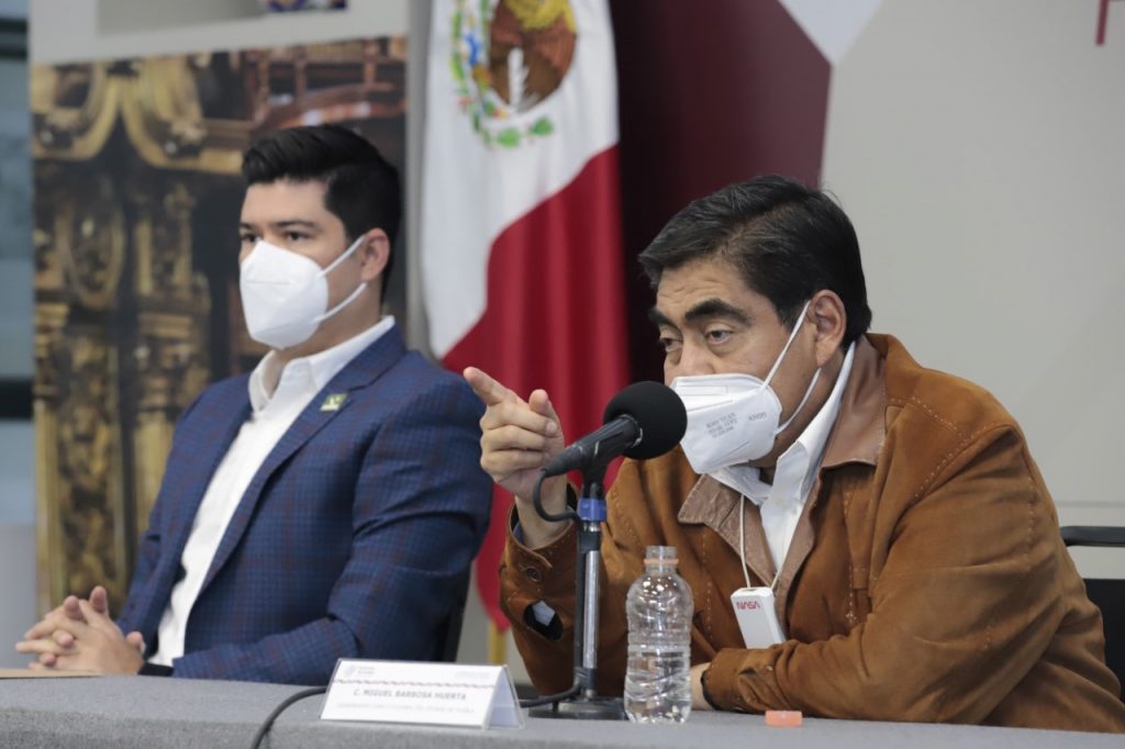 Fotonota: Miguel Barbosa se reunió con alcaldes electos del PVEM