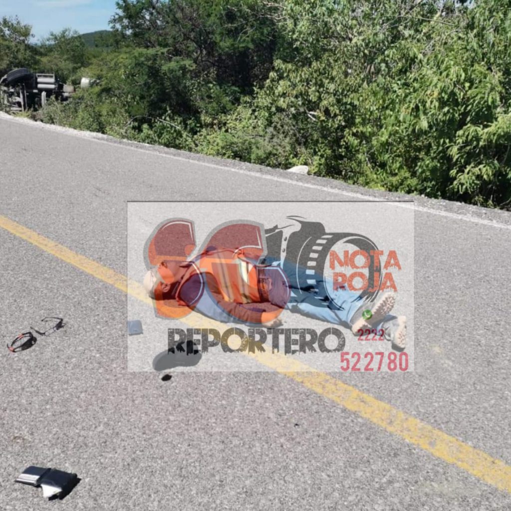 Volcadura deja un muerto en Huehuetlan el Grande