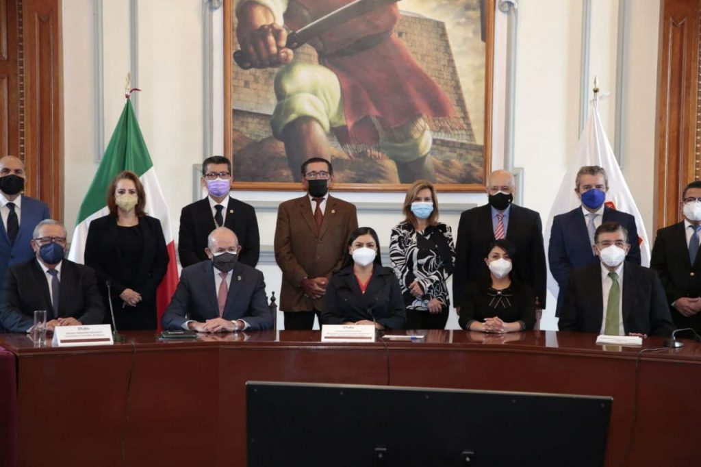 Video desde Puebla: Ayuntamiento toma protesta al Consejo General del Centro de Innovación y Diseño Industrial