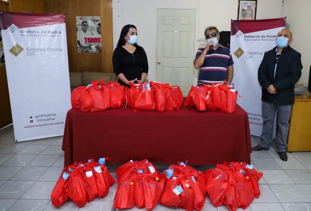 Entrega SEDIF “kits anticovid” a asociaciones de personas con discapacidad