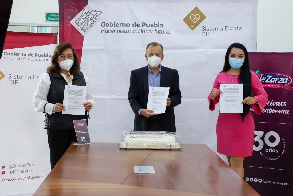 Signa SEDIF convenio con “La Zarza” a favor de niñas y niños de casas de asistencia