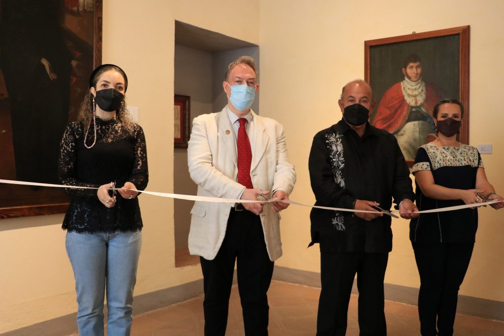 Con exposición, Cultura continúa celebración de los 200 Años del Chile en Nogada