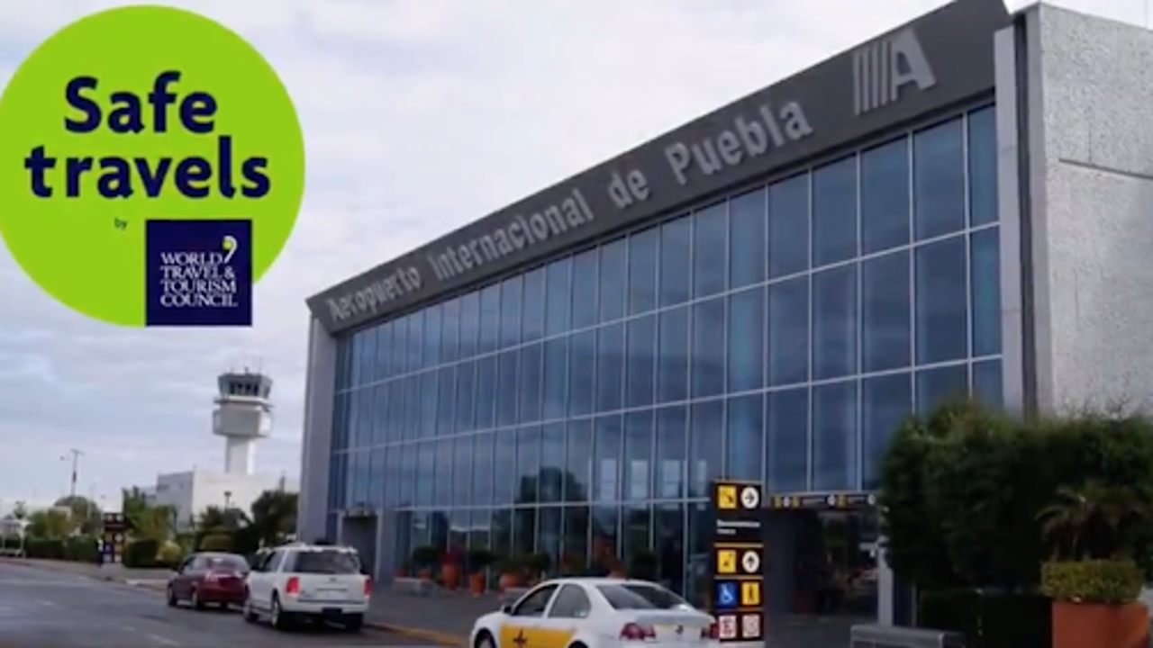 Recibe el Aeropuerto de Puebla el primer certificado Sello Safe Travels  otorgado por la Secretaría de Turismo del estado