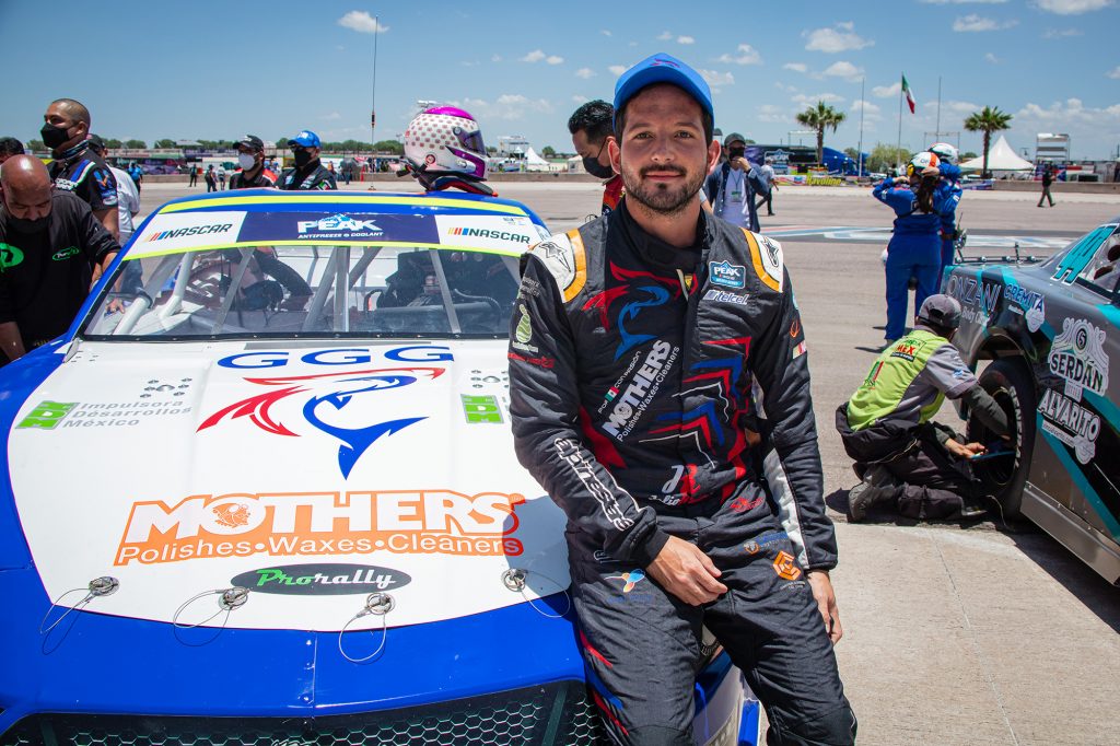 Julio Rejón y el núcleo GÜD GGG Mothers, a desafiar el óvalo potosino en NASCAR México