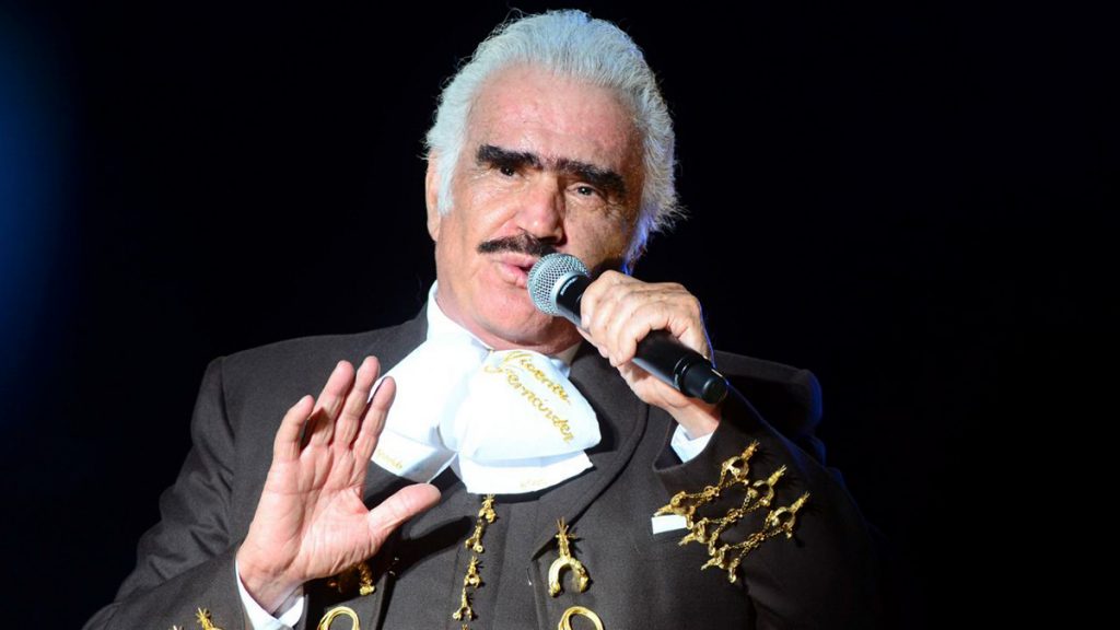 “Sigue con ventilador”: Vicente Fernández se mantiene grave pero estable