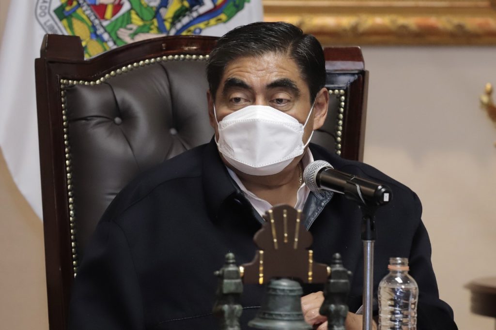 Gobernador Barbosa agradeció a AMLO el apoyo por 100 mdp para reparar carreteras afectadas por Grace