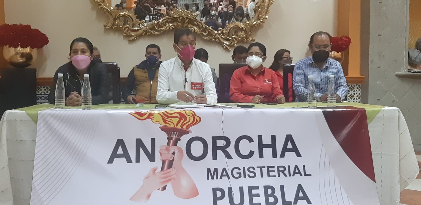 40 maestros y 26 alumnos contagiados de Covid19 en Puebla, según Antorcha Magisterial