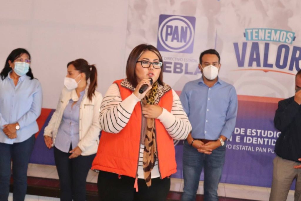 Los panistas de la Sierra Negra están listos para enfrentar cualquier adversidad, debemos consolidar a Acción Nacional en todo el estado: Genoveva Huerta