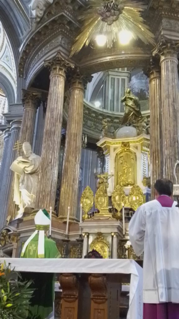 ¿Qué se puede esperar de las mujeres que abortan?, espetó el arzobispo Víctor Sánchez Espinosa